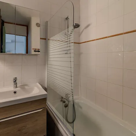 Chaleureux, Proche Des Pistes - 4 Pers. Apartment La Plagne